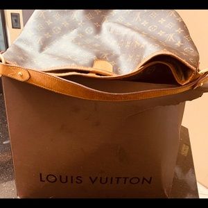 Authentic Used Louis Vuitton Bag